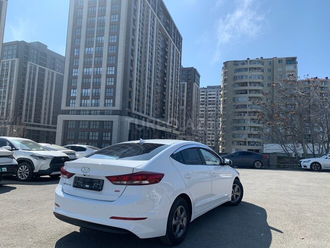 Hyundai Avante 2016, 95,500 km - 1.6 l - Bakı