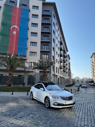Hyundai Grandeur 2015, 194,000 km - 2.2 l - Bakı
