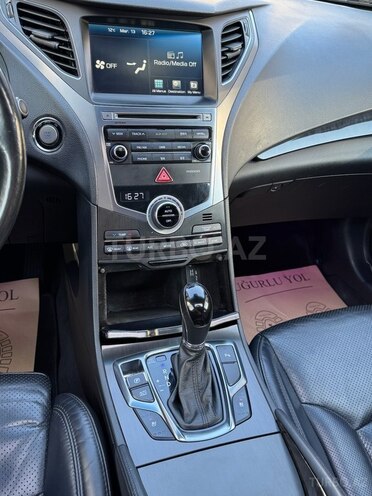 Hyundai Grandeur 2015, 194,000 km - 2.2 l - Bakı