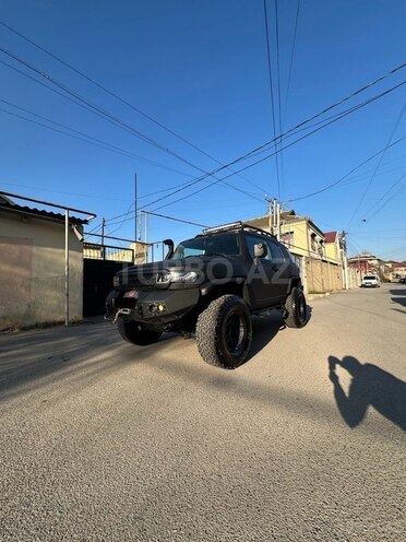 Toyota FJ Cruiser 2009, 46,000 km - 4.0 л - Bakı