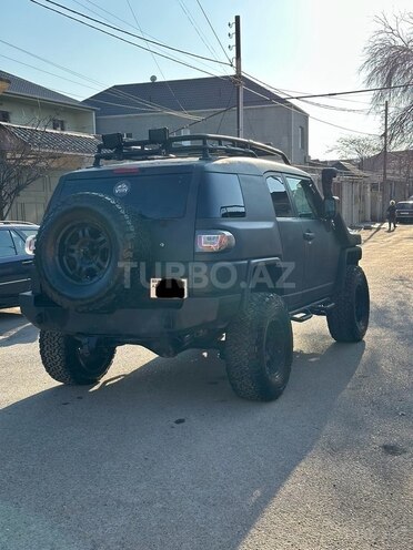 Toyota FJ Cruiser 2009, 46,000 km - 4.0 л - Bakı