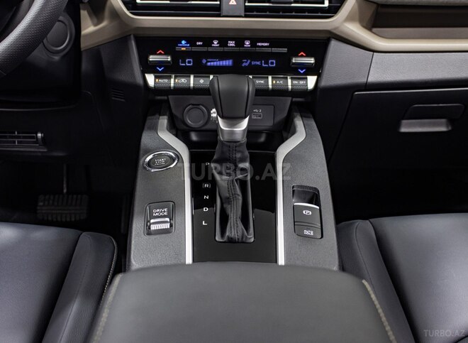 Mitsubishi Outlander Sport-25