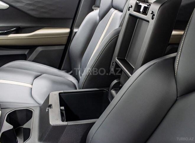 Mitsubishi Outlander Sport-32