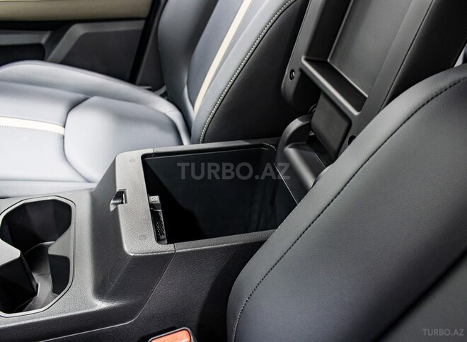 Mitsubishi Outlander Sport-31