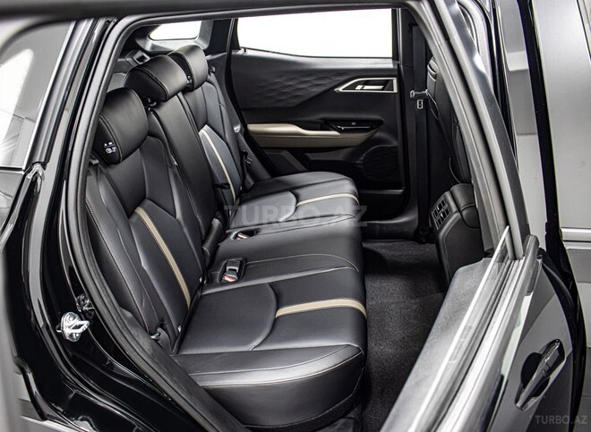 Mitsubishi Outlander Sport-30