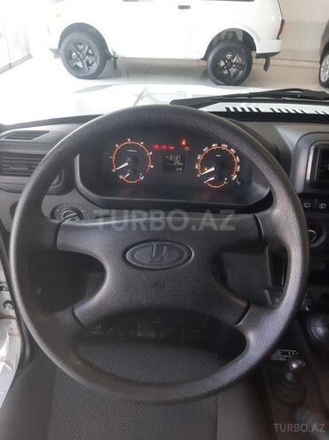 LADA (VAZ) Niva-7