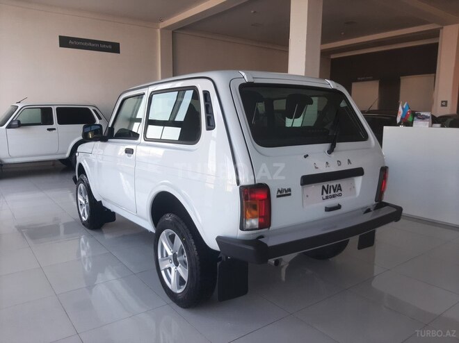 LADA (VAZ) Niva-4