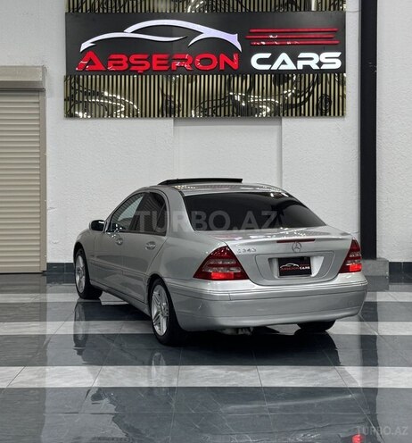 Mercedes C 240 2003, 260,000 km - 2.4 l - Sumqayıt