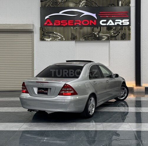 Mercedes C 240 2003, 260,000 km - 2.4 l - Sumqayıt