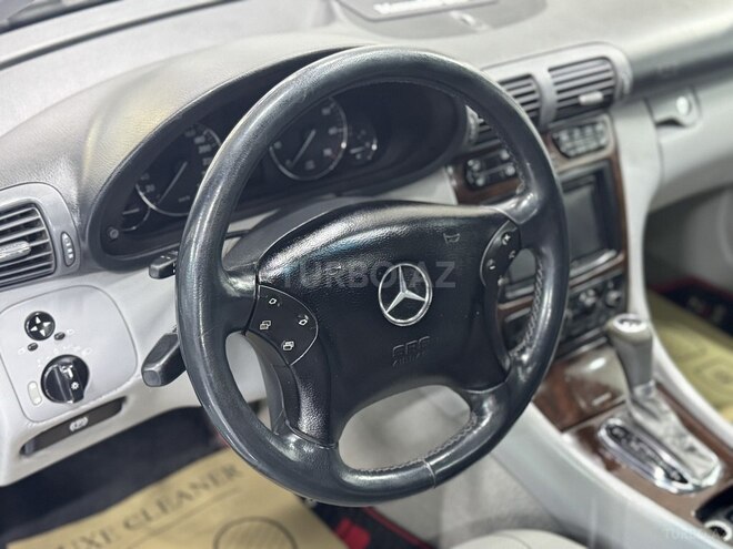 Mercedes C 240 2003, 260,000 km - 2.4 l - Sumqayıt