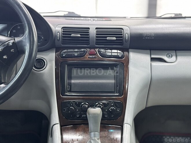 Mercedes C 240 2003, 260,000 km - 2.4 l - Sumqayıt