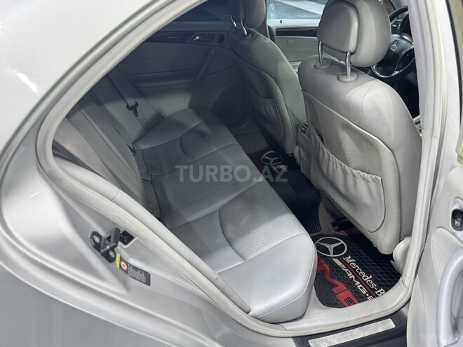 Mercedes C 240 2003, 260,000 km - 2.4 l - Sumqayıt