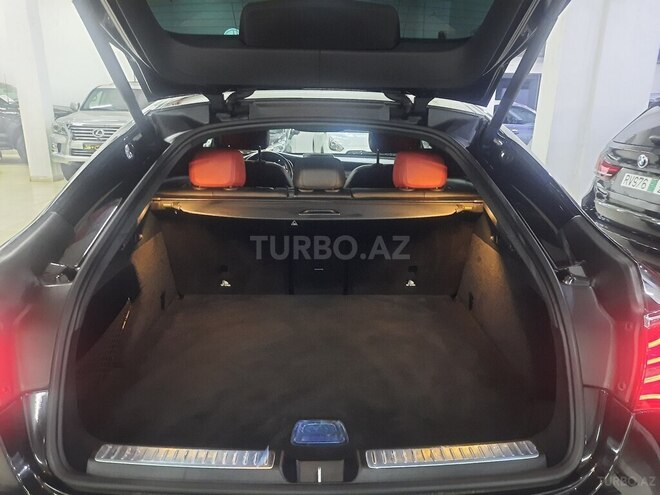 Mercedes GLC 250 4MATIC Coupe 2018, 63,000 km - 2.0 л - Bakı