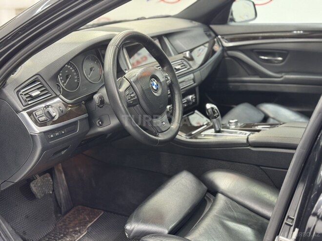 BMW 520 2010, 290,000 km - 2.0 l - Bakı