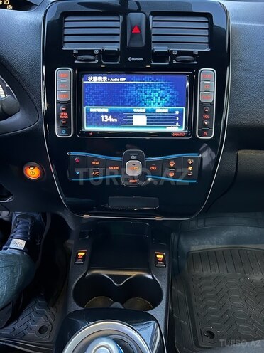 Nissan Leaf 2014, 99,000 km - 0.0 л - Gəncə