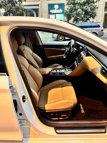 Genesis G70-15