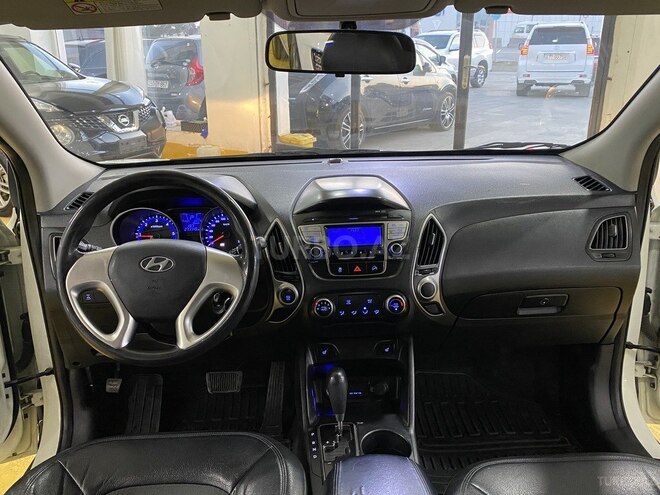 Hyundai ix35-10