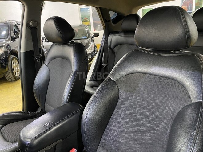 Hyundai ix35-17