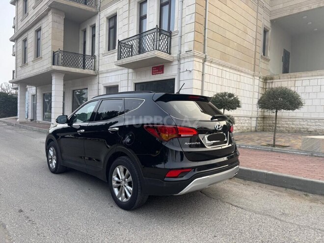 Hyundai Santa Fe-5