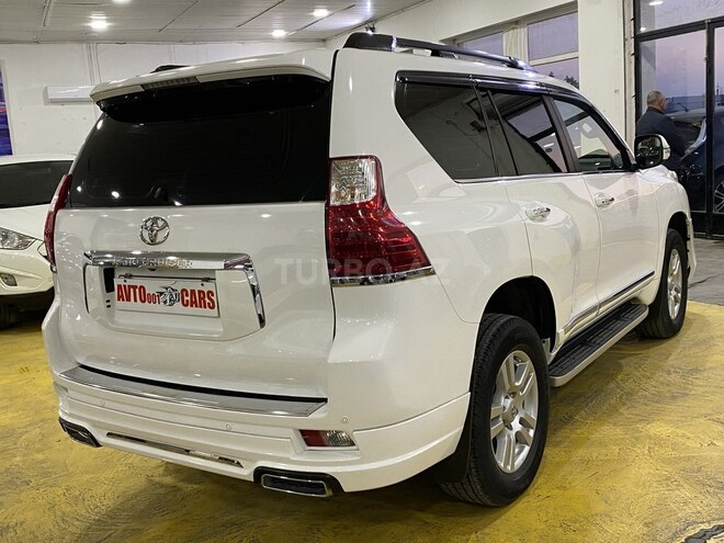 Toyota Land Cruiser Prado-7