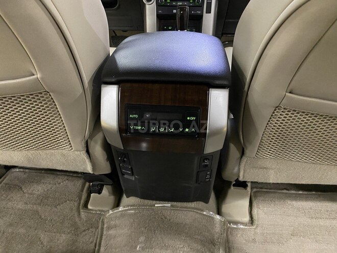 Toyota Land Cruiser Prado-16