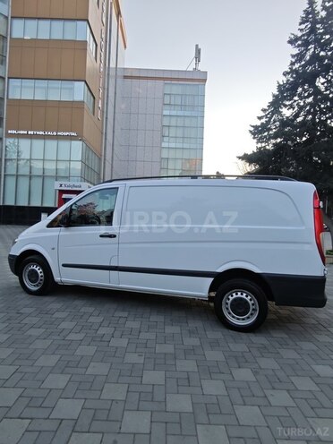 Mercedes Vito 111 2010, 186,000 km - 2.2 l - Bakı