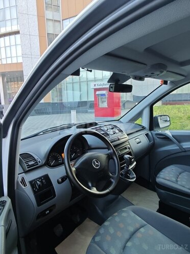 Mercedes Vito 111 2010, 186,000 km - 2.2 l - Bakı