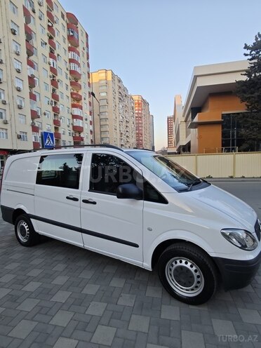 Mercedes Vito 111 2010, 186,000 km - 2.2 l - Bakı