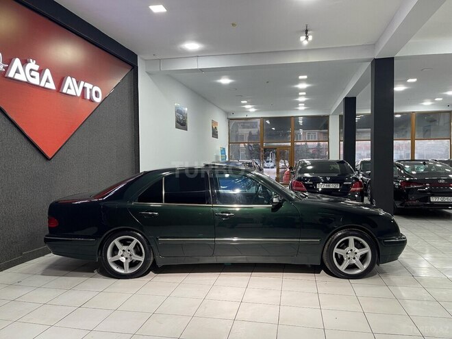 Mercedes E 280 2000, 330,600 km - 2.8 l - Sumqayıt