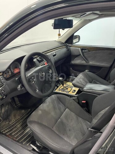 Mercedes E 280 2000, 330,600 km - 2.8 l - Sumqayıt