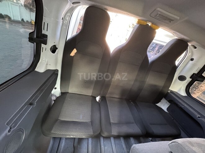 Ford Tourneo Connect 2013, 253,480 km - 1.8 л - Bakı