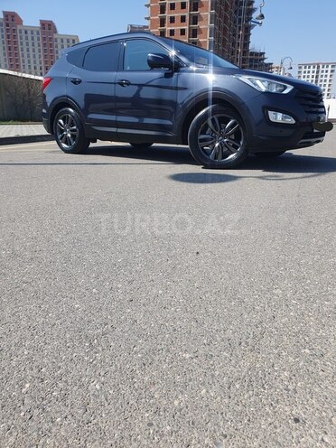 Hyundai Santa Fe-5