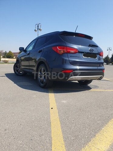 Hyundai Santa Fe-8