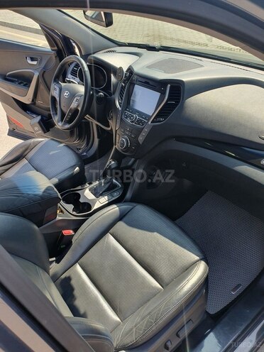 Hyundai Santa Fe-10