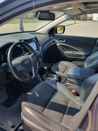 Hyundai Santa Fe-11