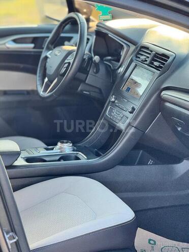 Ford Fusion (North America) 2019, 117,000 km - 1.5 l - Bakı
