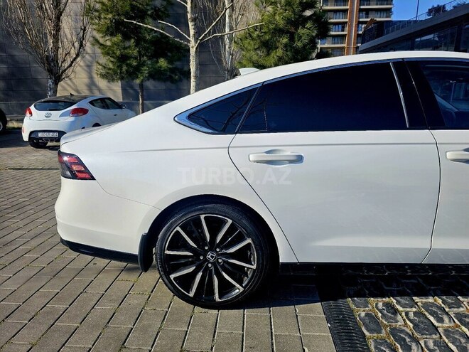 Honda Accord-13