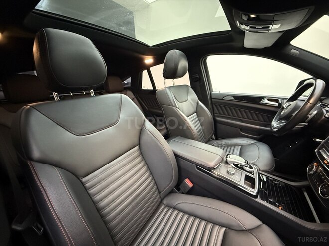 Mercedes GLE 350 4MATIC Coupe-12
