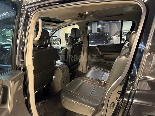 Nissan Armada 2005, 110,000 km - 5.6 l - Bakı