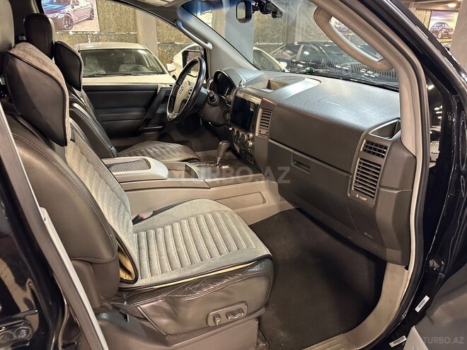 Nissan Armada 2005, 110,000 km - 5.6 l - Bakı