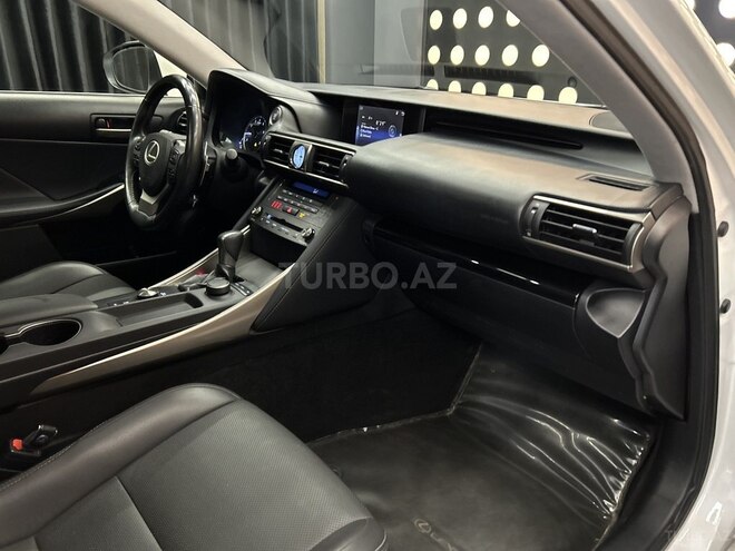 Lexus IS 300 2019, 199,000 km - 2.0 l - Bakı