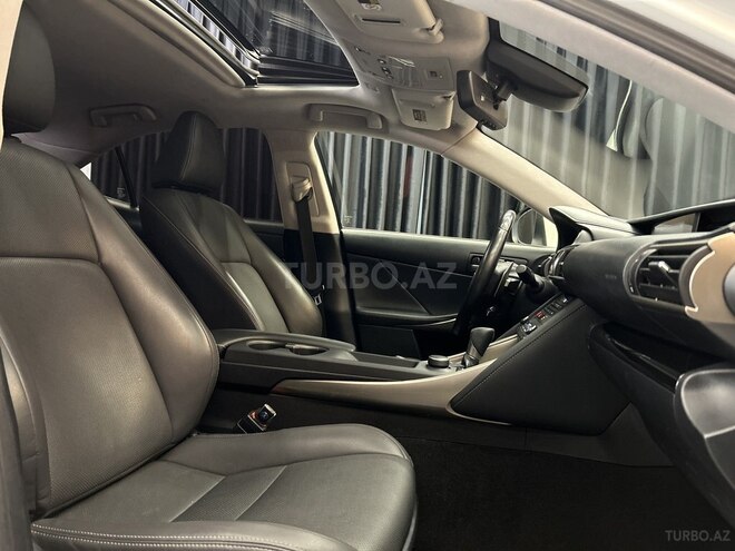 Lexus IS 300 2019, 199,000 km - 2.0 l - Bakı