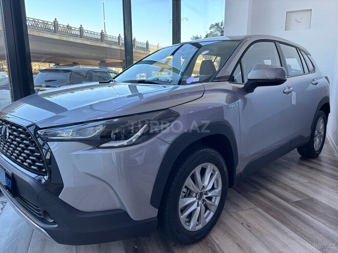 Toyota Corolla Cross-2
