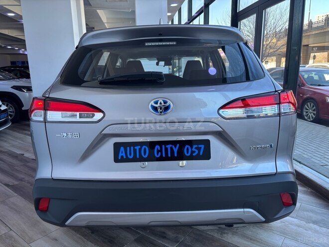 Toyota Corolla Cross-13