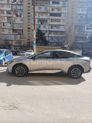 Toyota bZ3 2024, 7,200 km - 0.0 л - Bakı