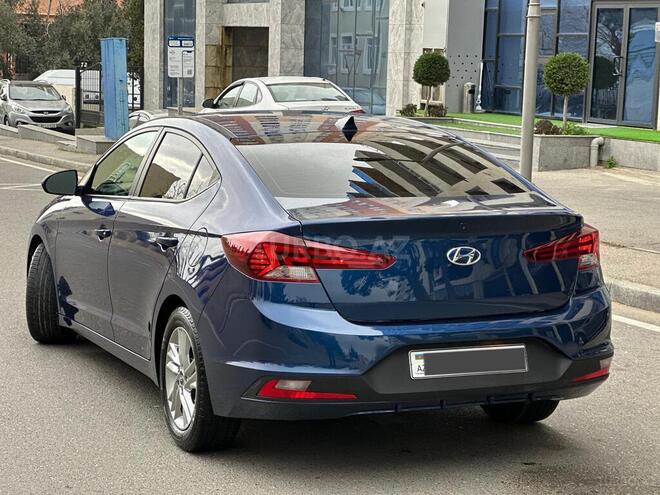Hyundai Elantra 2019, 73,000 km - 2.0 l - Bakı