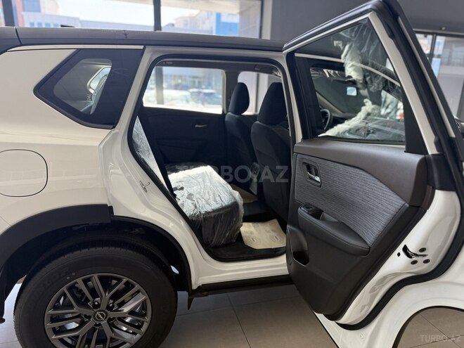 Nissan X-Trail-11