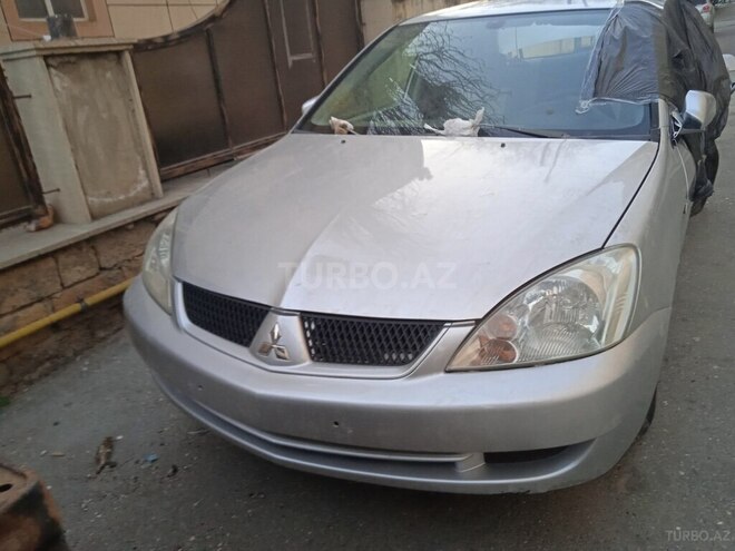 Mitsubishi Lancer-1