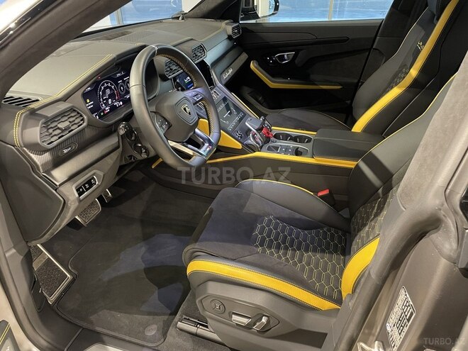 Lamborghini Urus-9