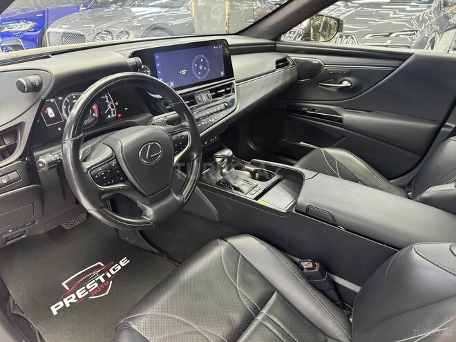 Lexus ES 300h 2023, 65,000 km - 2.5 l - Bakı